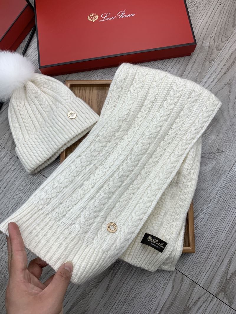 Love Piana Caps Scarfs